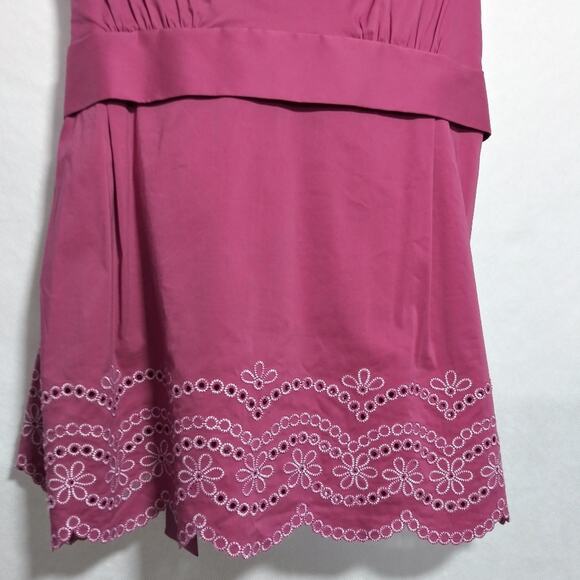 BCBG Max Azria Sleeveless Top with Embroidered Hem Bow Tie Back Size M - Picture 3 of 9